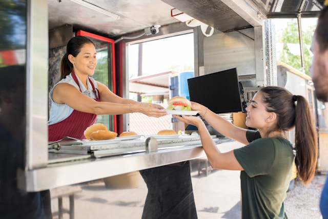 Food Truck Business: Pros and Cons